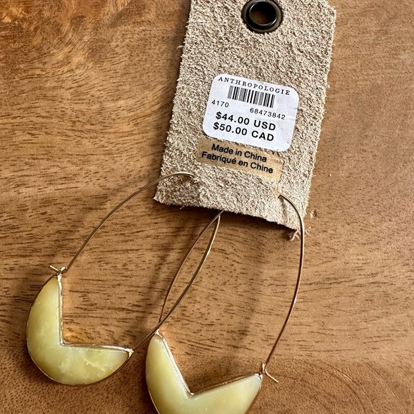 ANTHROPOLOGIE Elegant Gold and very light green - Picture 2 of 2